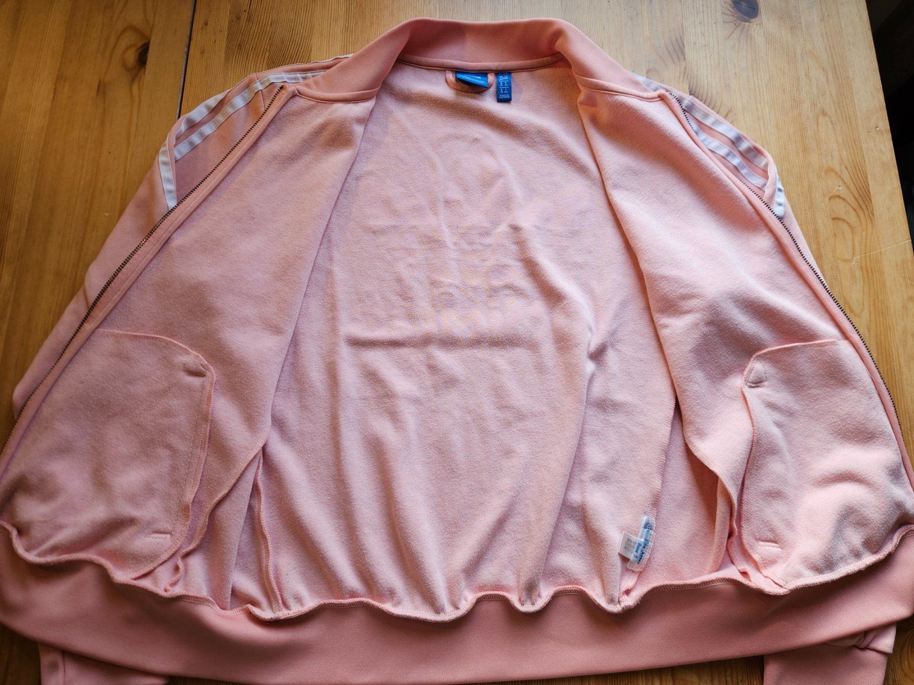 Adidas Maglioni & Felpe: Jacke adidas Grösse S rosa retro Pullover – Usato da Hägglingen venduto da United-Village-Trade 4