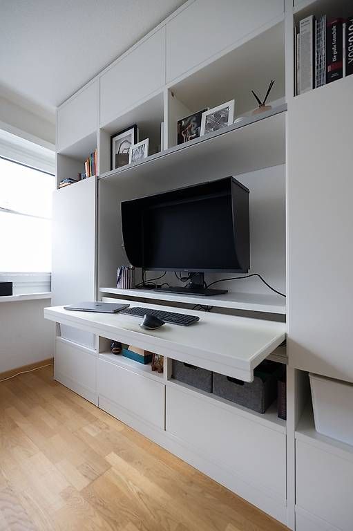 Mobili TV: Design-Wohnwand / TV-Möbel mit integriertem Arbeitsplatz – Usato da Zürich venduto da Grit_M. 3