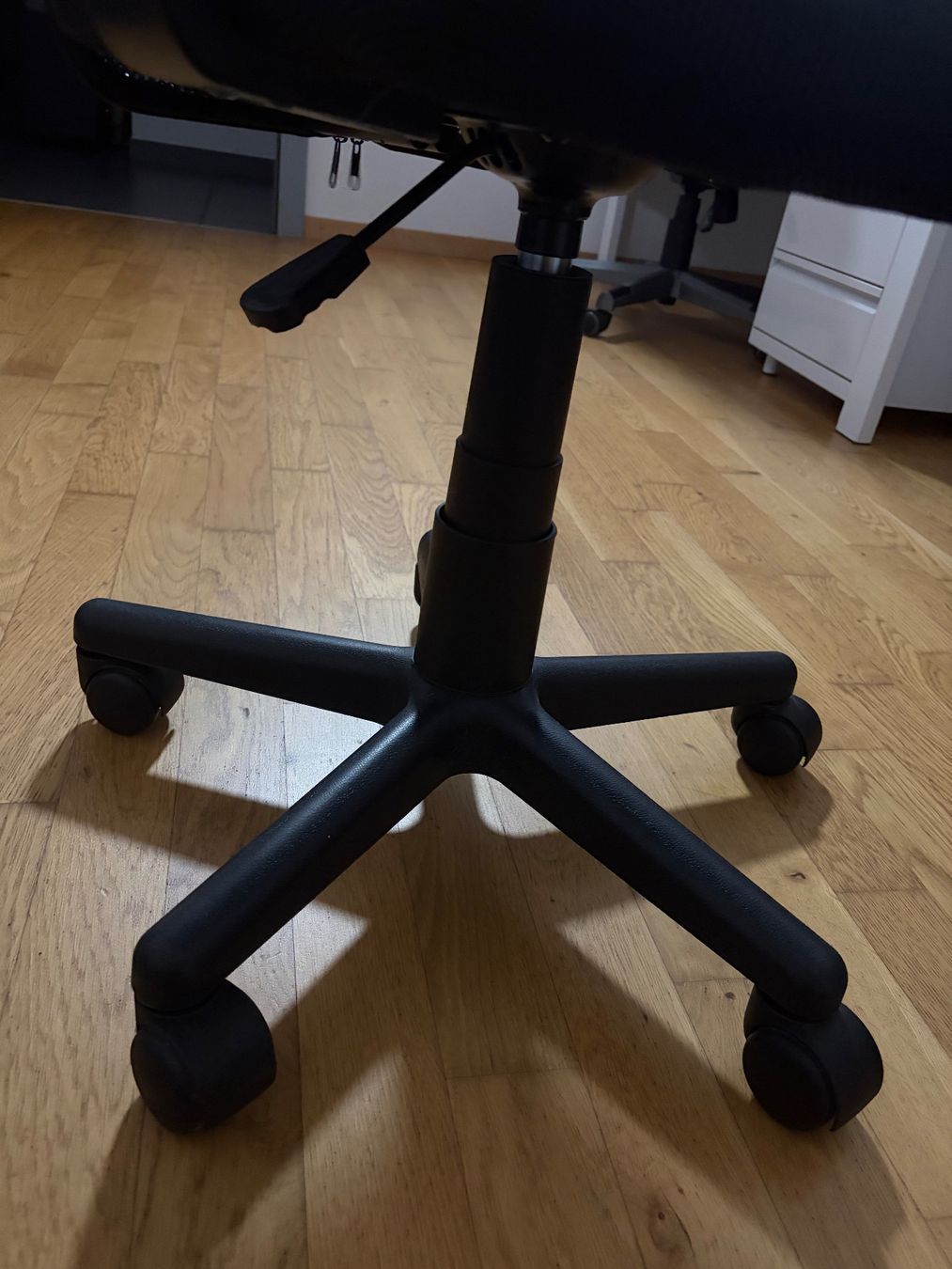 Stühle: Chaise de bureau ROBIN noire – Neu (gemäss Beschreibung) aus Dompierre FR von Laetitia1999 3