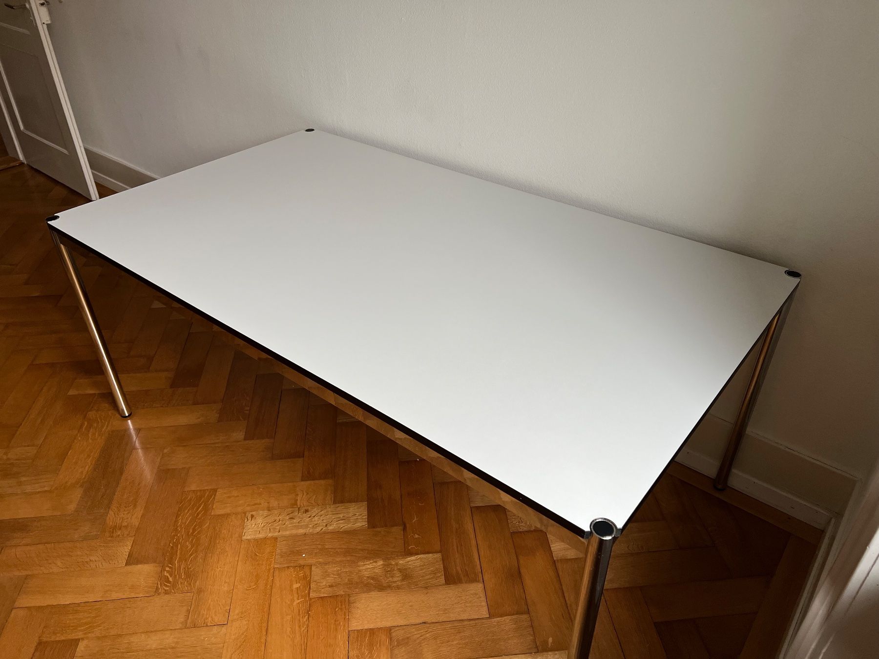 USM Tavoli: USM Haller Table – Usato da Biel/Bienne venduto da mon_7c52 3
