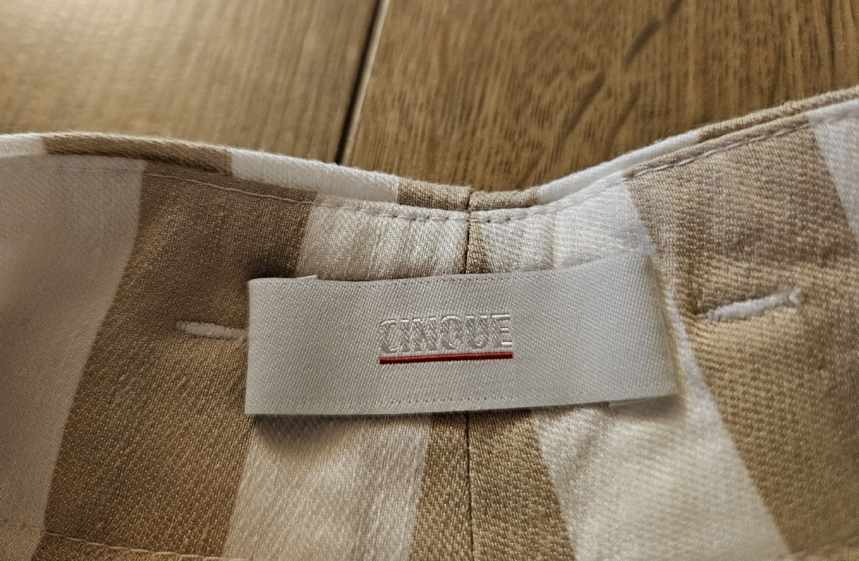 Cinque Hosen: Cinque Bermudashorts gestreift Grösse S – Neu (gemäss Beschreibung) aus Rhäzüns von inf_rcj7 1