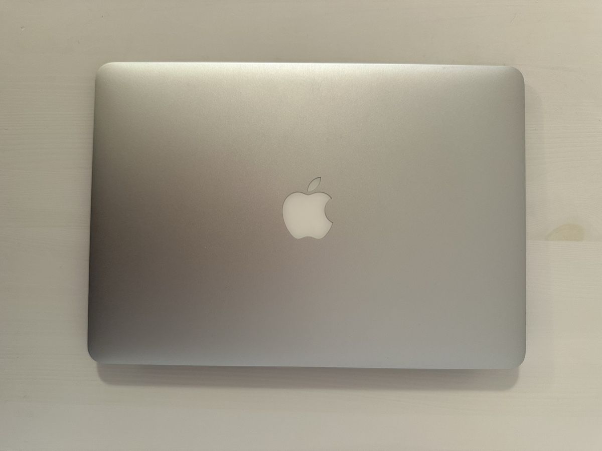 Apple Notebook: Apple MacBook Air 13", 512 GB, Silver – Usato da Trimbach venduto da Goldchild_8