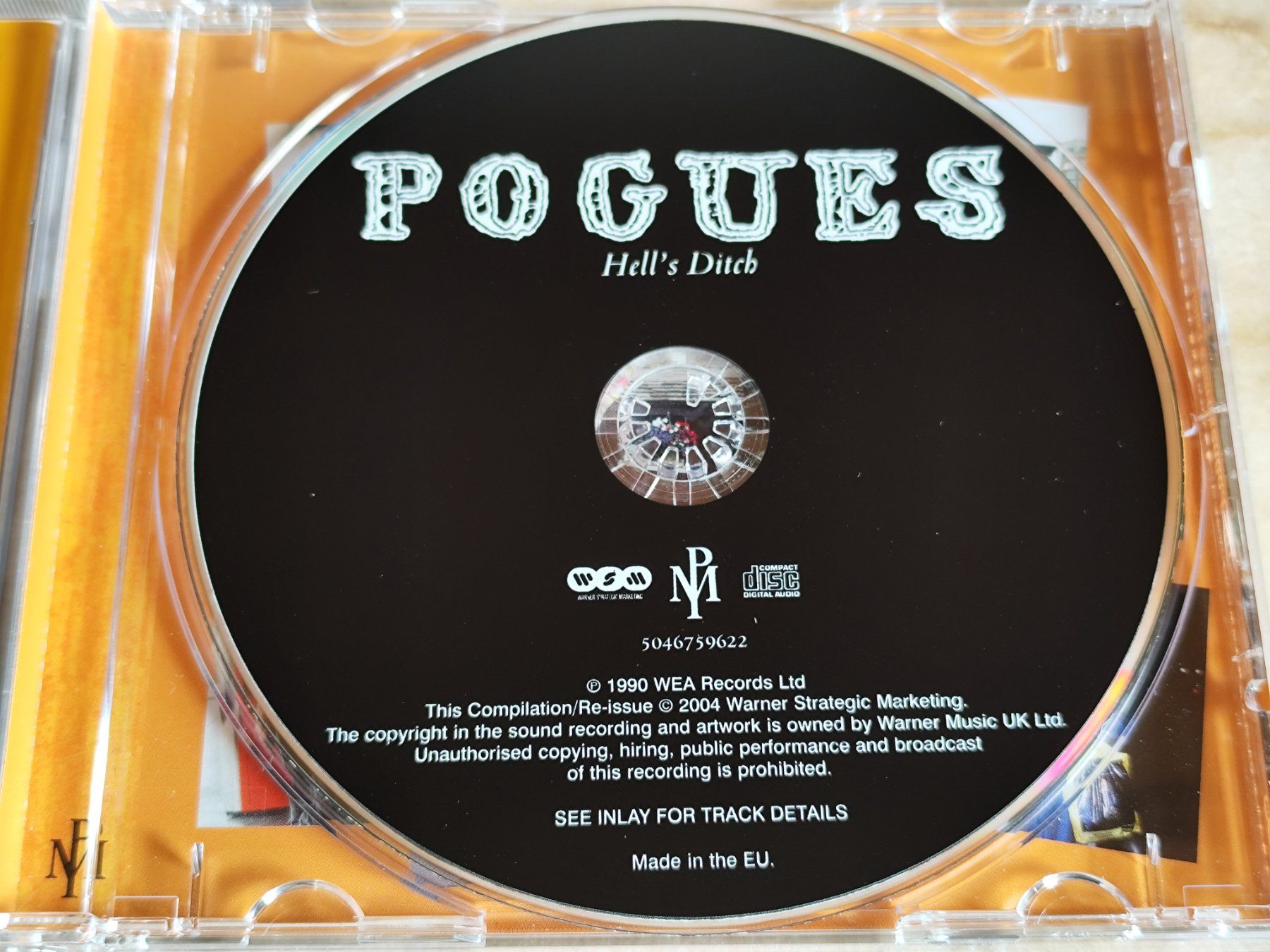 CD: POGUES - HELL'S DITCH - WEA Records Ltd. - Compilation 2004 – Usato da Ermenswil venduto da easyric 2
