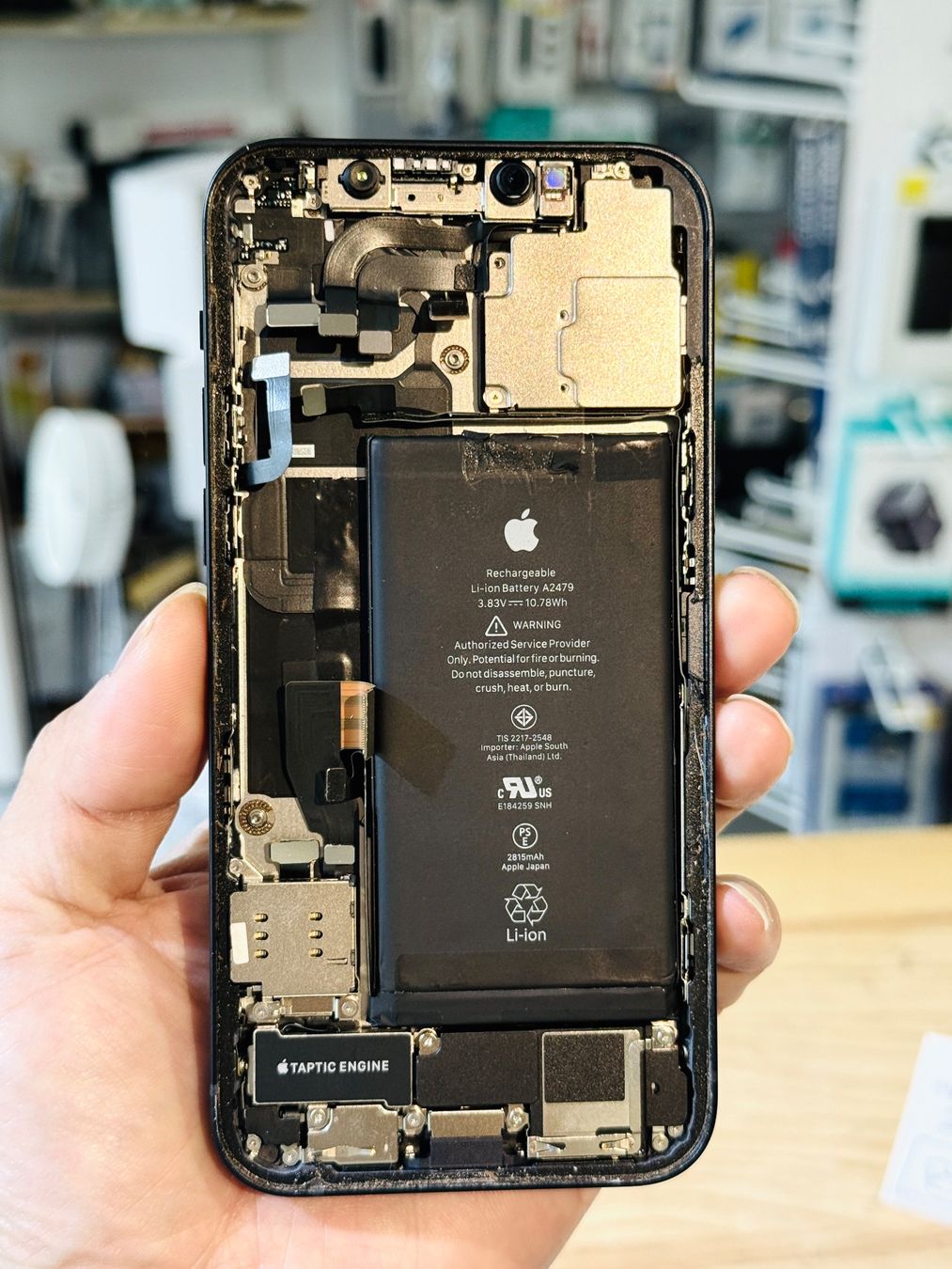 Apple Handys / Smartphones: Châssis Complet iPhone 12-Connecteur de Charge+Batterie Noir – Gebraucht aus Morges von DA-repa 1