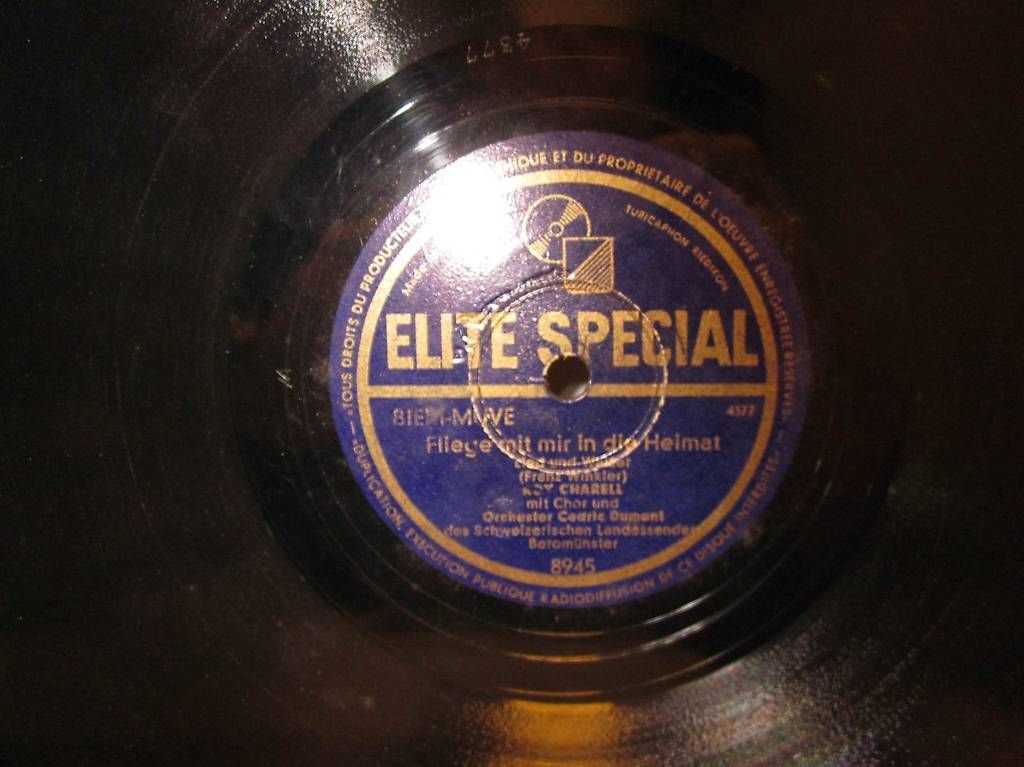Schallplatten: 3 Disques 78 tours (374) – Gebraucht aus la Chaux-de-Fonds von Lampe 2