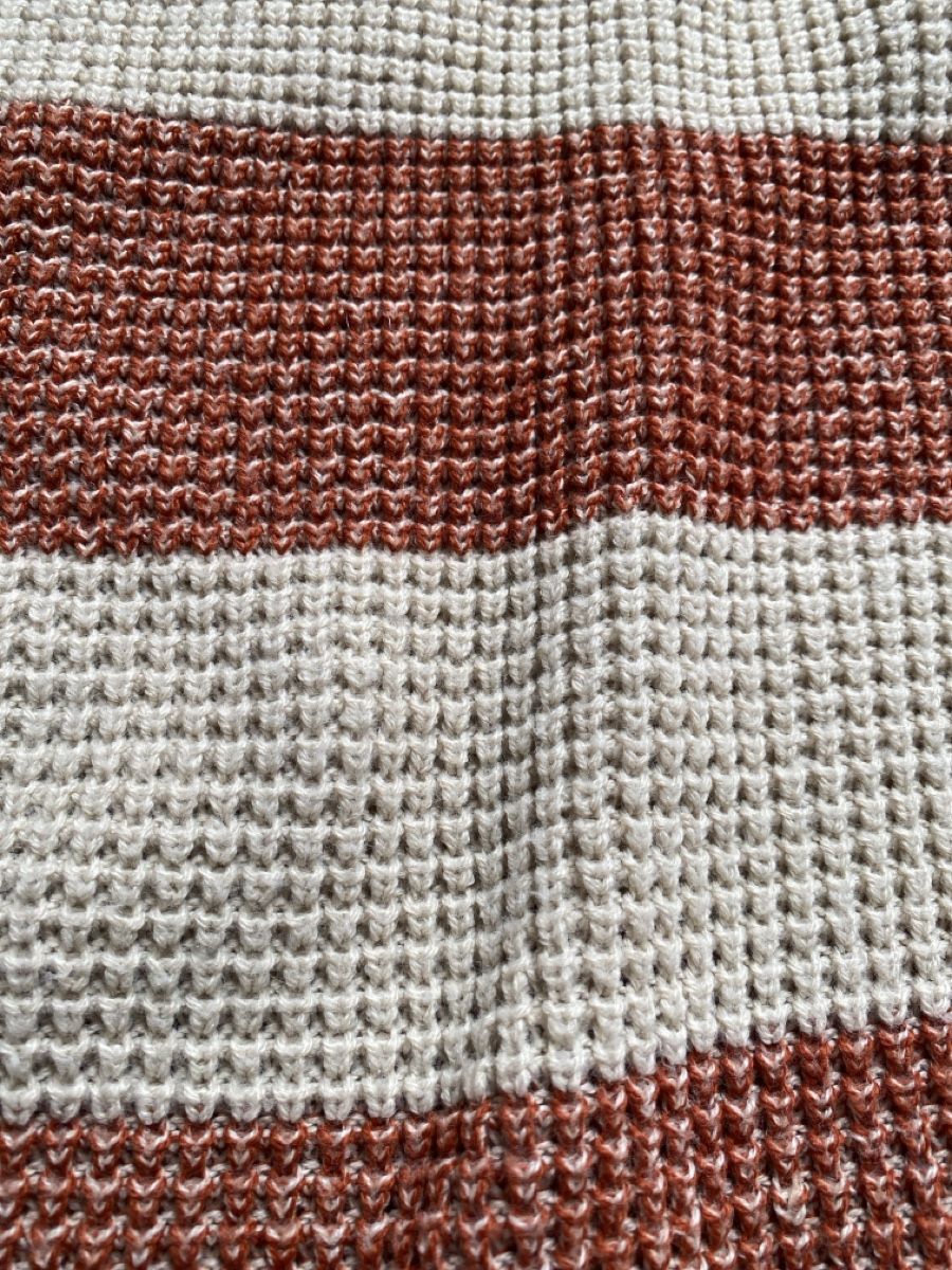 Pulls & Sweat-shirts: Streifenpullover in Grösse L – D'occasion à Burgdorf par allesolivia 1