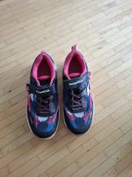 Turnschuhe / Hallenschuhe Grösse 35