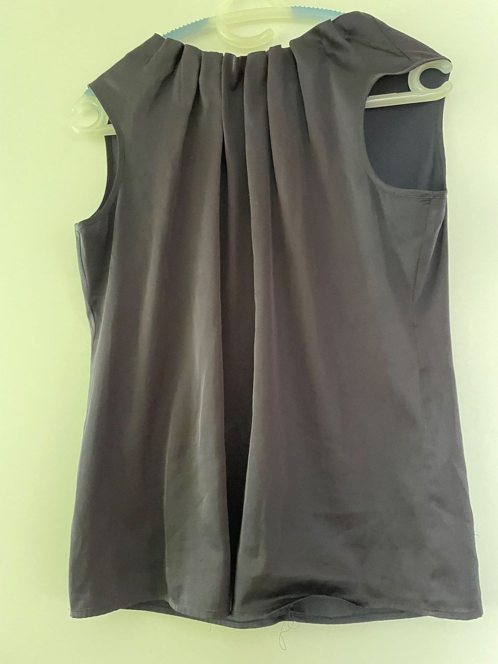 Top: Blusentop schwarz Marke comma – Usato da Zofingen venduto da Hathoway