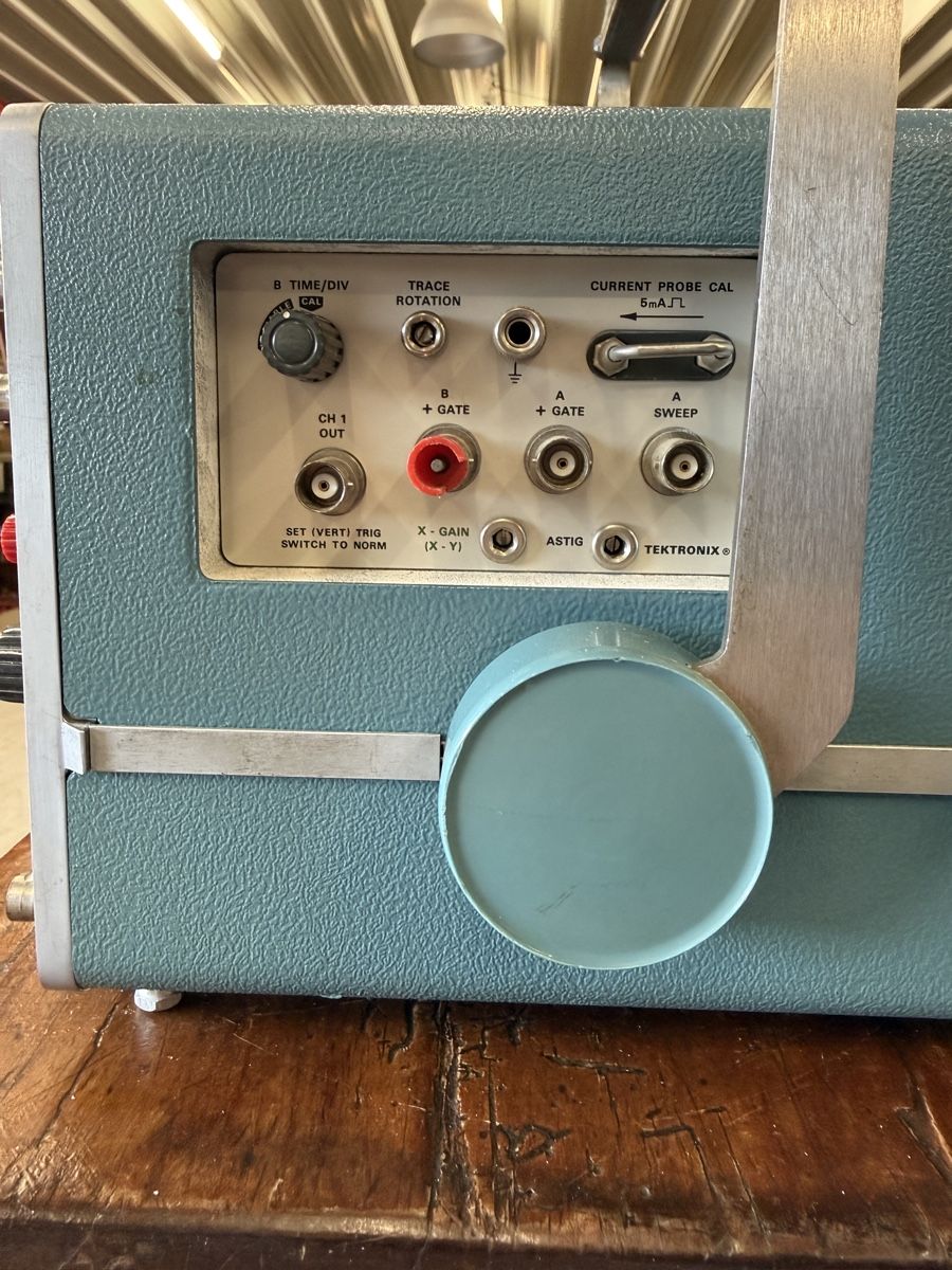 Misurare: TEKTRONIX – Difettoso da Zuzwil SG venduto da Pomy 4