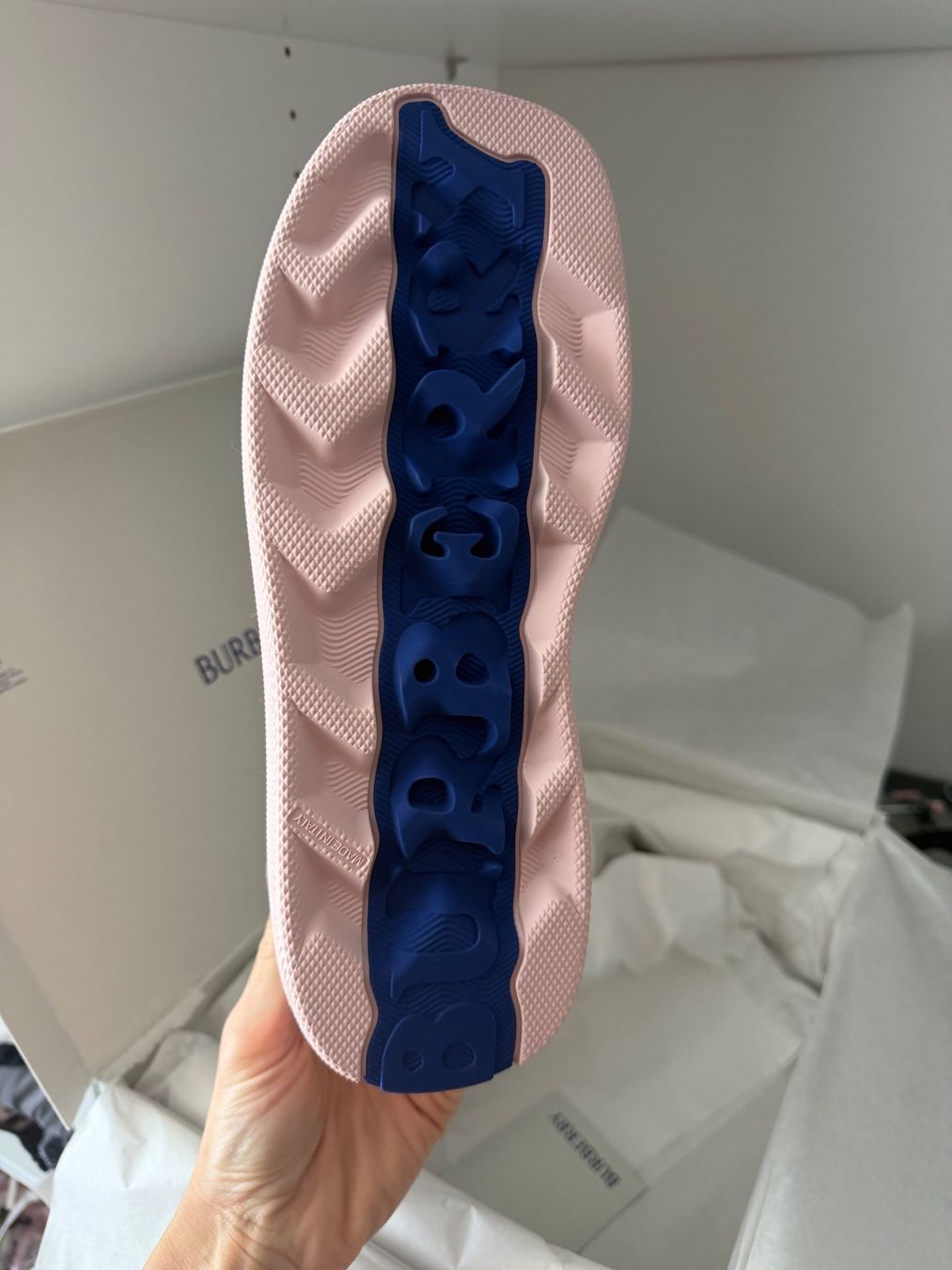 Burberry Damenschuhe: Burberry Sneaker Rosa Grösse EU 39 neu – Neu und originalverpackt aus Arch von ellaisa84 3