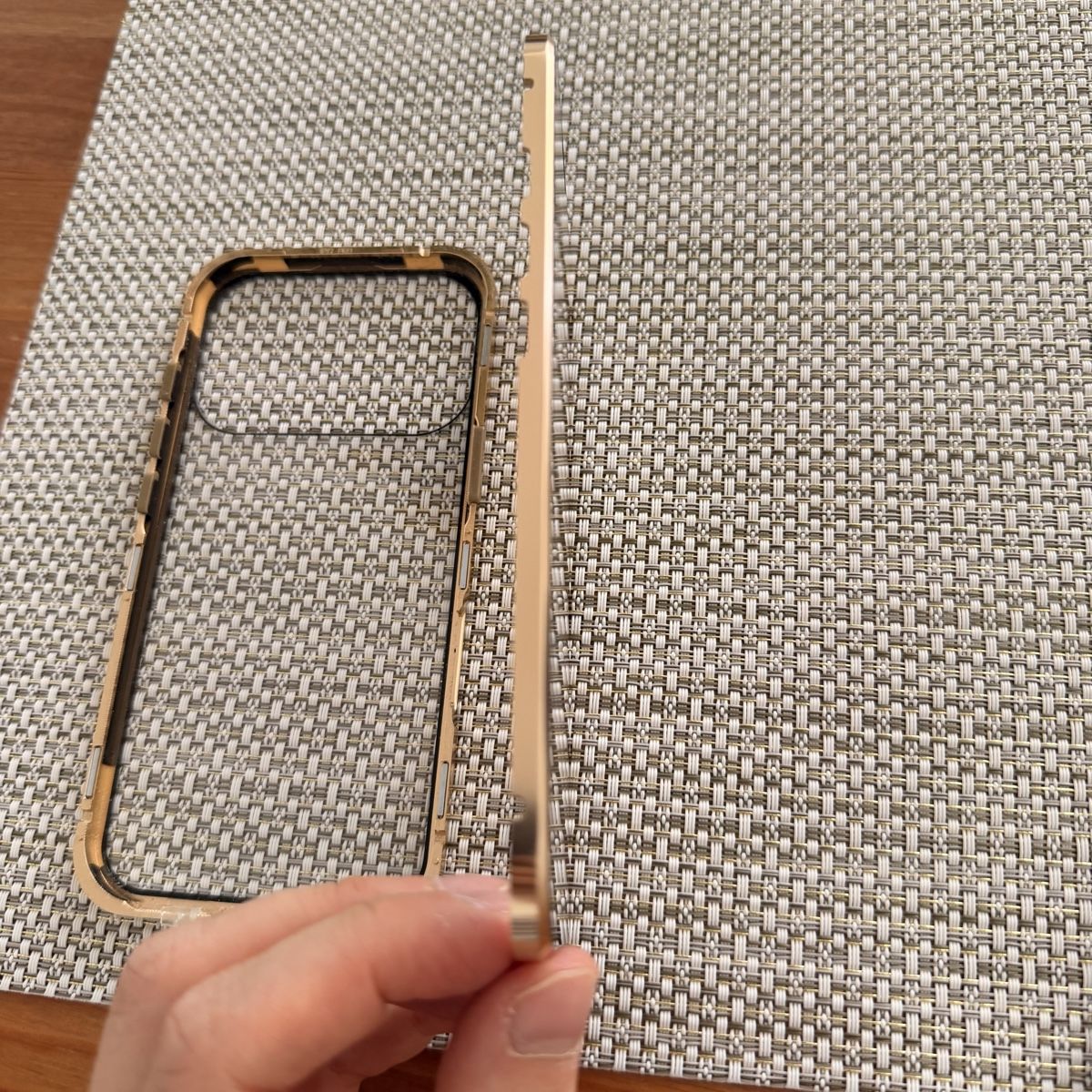Covers & Schutzfolien: I Phone 17Pro - Magnet Hülle – Neu (gemäss Beschreibung) aus zürich von may_yj9f 6
