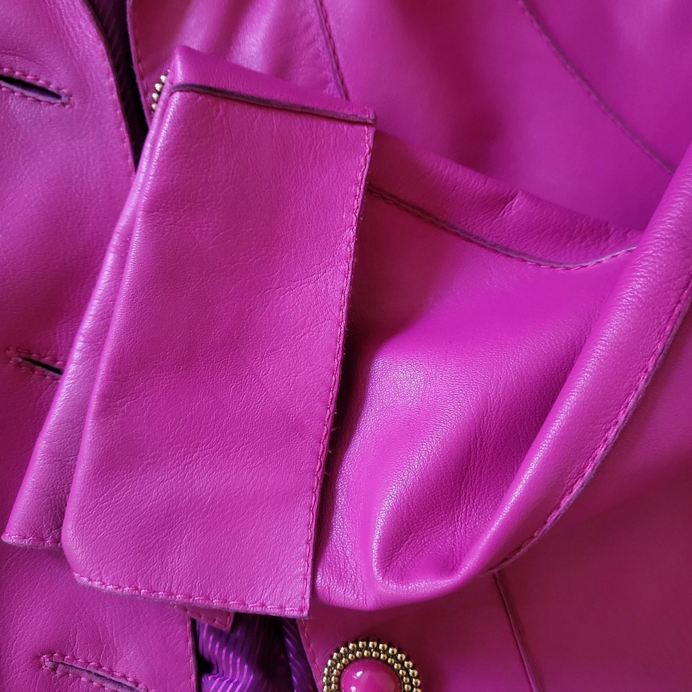 Completi & Tailleur: Ensemble en cuir, veste et jupe. Taille S. – Nuovo (secondo la descrizione) da Neuchâtel venduto da wikit 5