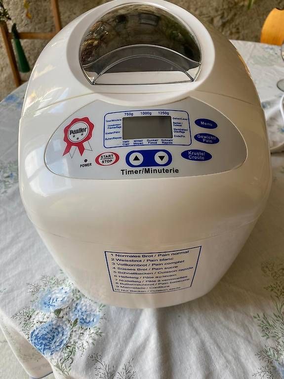 Appareils de cuisine: Brotbackmaschine – D'occasion à Englisberg par fruitcake77