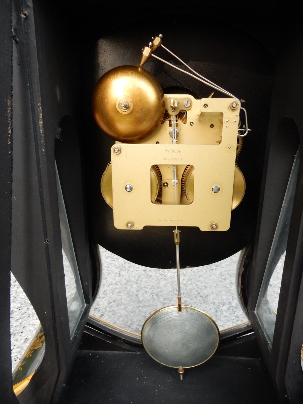 Orologi da terra & Orologi da parete: Schöne Pendule mit Signatur Yverdon – Usato da Mühlethal venduto da Buntfarbe 2