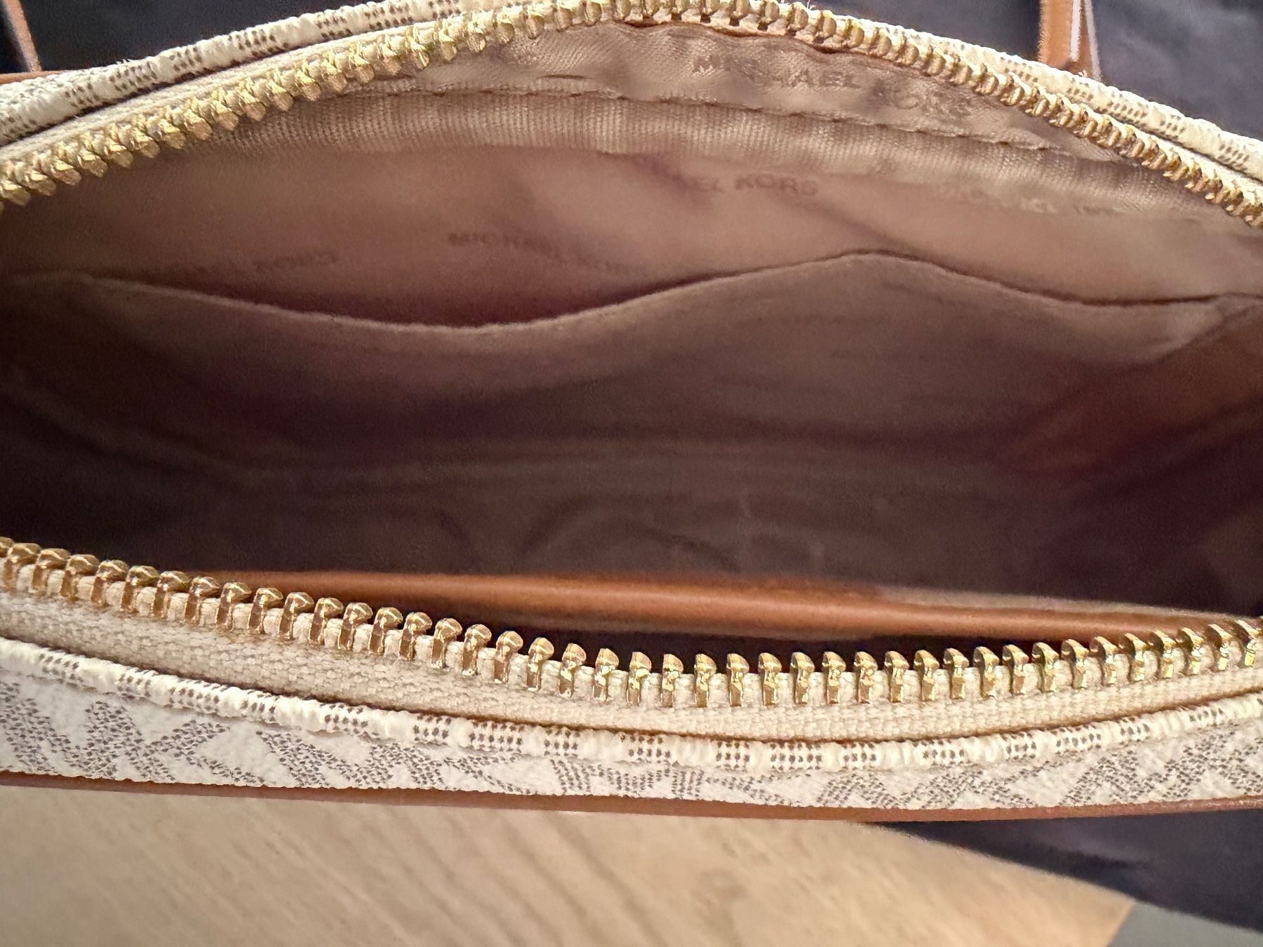 Michael Kors Borse da donna: Michael Kors Tasche – Usato da EPTINGEN venduto da Alex700 2