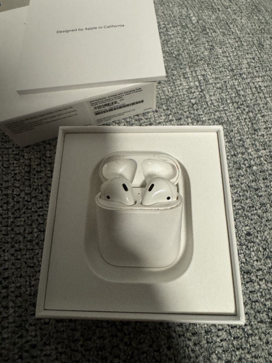 Apple Cuffie: Apple airpods – Usato da Thônex venduto da Kardo50 3