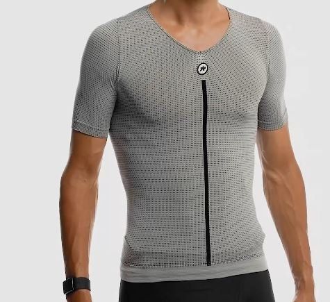 Assos Canottiere & Pantaloni: Assos Base - Skin Layer P1 in Gr. S I – Nuovo e nell'imballaggio originale da Liebefeld venduto da Deltamike 1