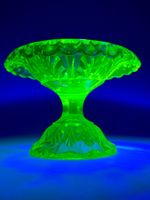 Uranglas Fussschale Vaselineglas 30er–50er