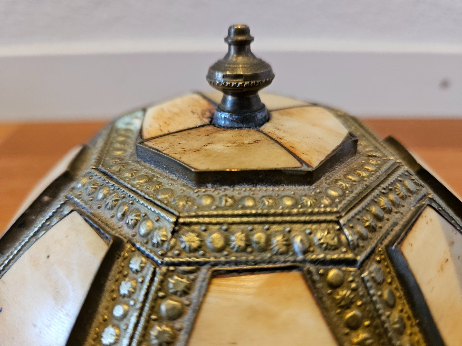 Portagioie: Orient Marokko Schmuckdose Schatulle Box Dekoration Messing – Usato da Birmensdorf ZH venduto da Wendepunkt... 4