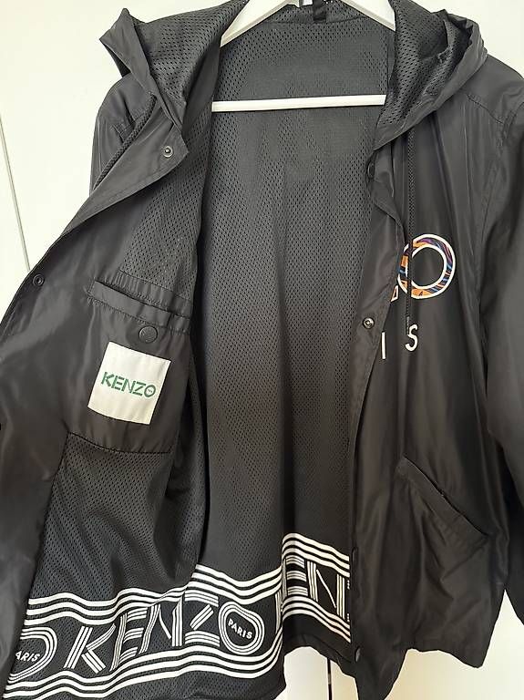 Giacche: 2 leichte Jacken / 1x Hoodie – Usato da Niederwangen BE venduto da taygun 1