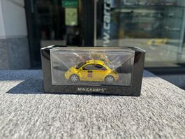 Minichamps 1:43 Volkswagen VW New Beetle Truly Nolen