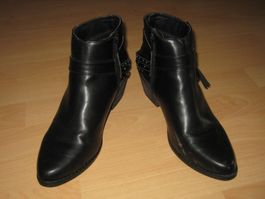 Schwarze Stiefeletten Gr. 39