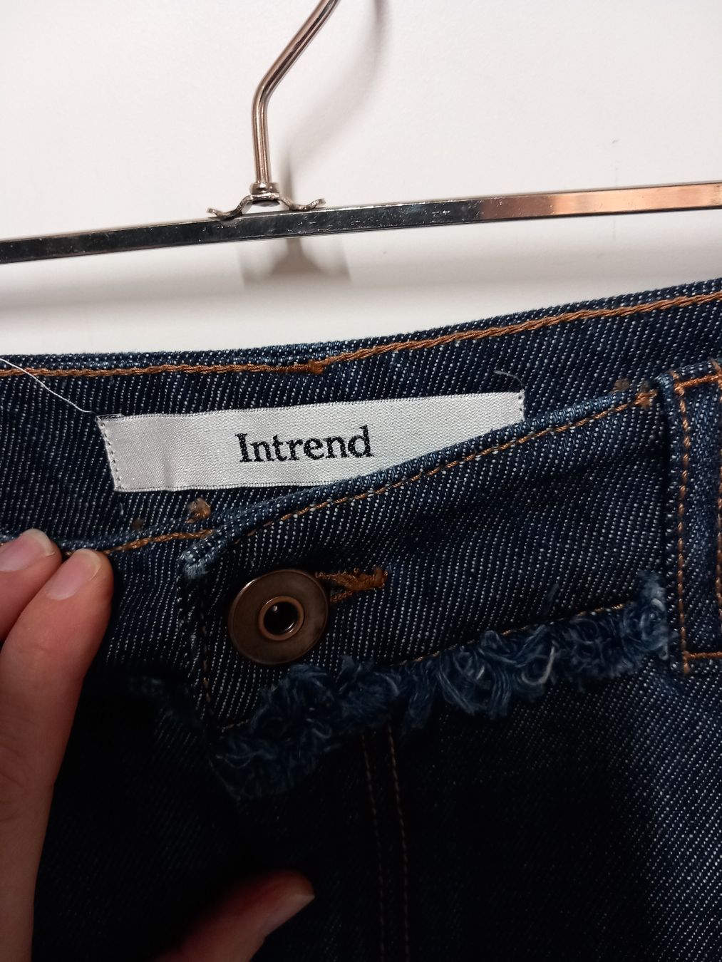 Max Mara Jeans: INTREND (Max Mara) Jeans ca Gr.M – Nuovo (secondo la descrizione) da Merligen venduto da muss_haben 2
