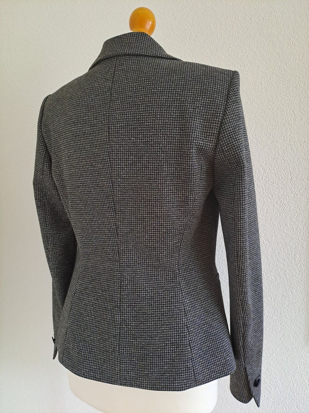 Comma Giacche: Blazer von Comma mit Pepita-Muster, Gr.34 – Nuovo (secondo la descrizione) da Volketswil venduto da ronbons 2