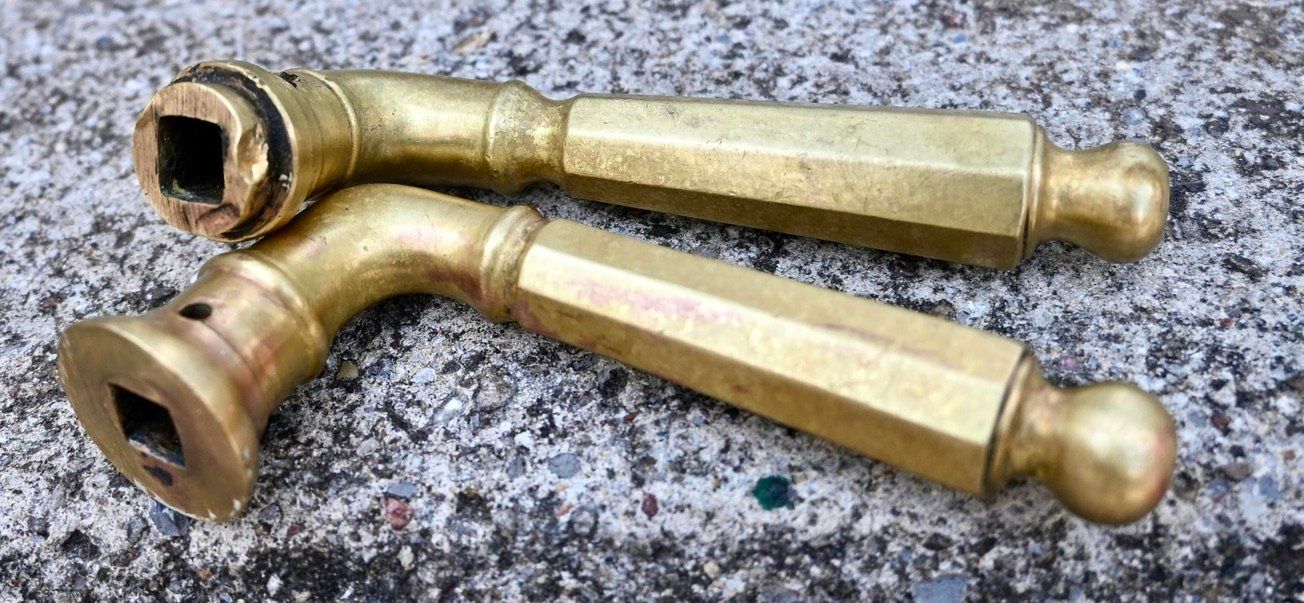 Ferramenta: 2 antike Türklinken aus Messing – Usato da Pfaffhausen venduto da mono_rec 5