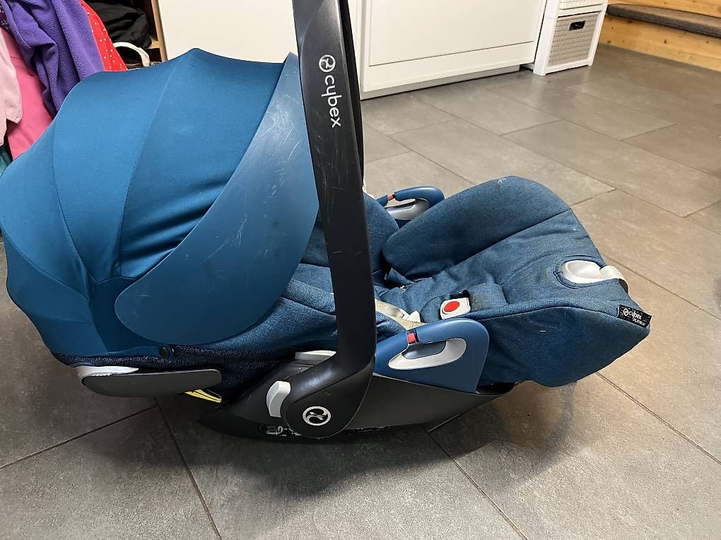 Seggiolini per auto: Kindersitz Cybex Platinum Cloud Z i-size – Usato da Reutlingen venduto da Cahira_90