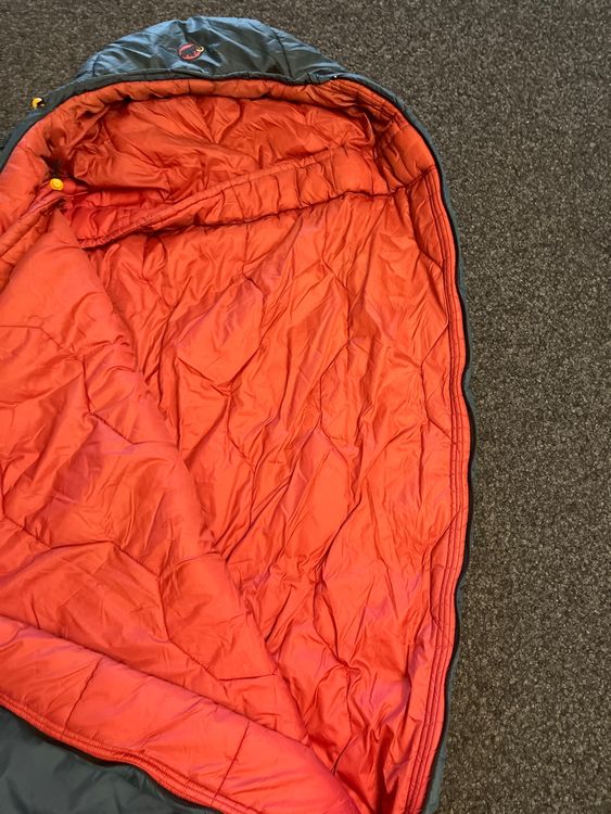welches sonnensegel für wohnwagen MEERBLICK Design:Bär Altoura Schlafsack mit Arm Wolle/Seide