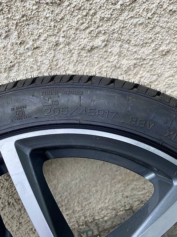 Pneus & Kompletträder: Roues complète  – Gebraucht aus Veyrier von Paiouk 3