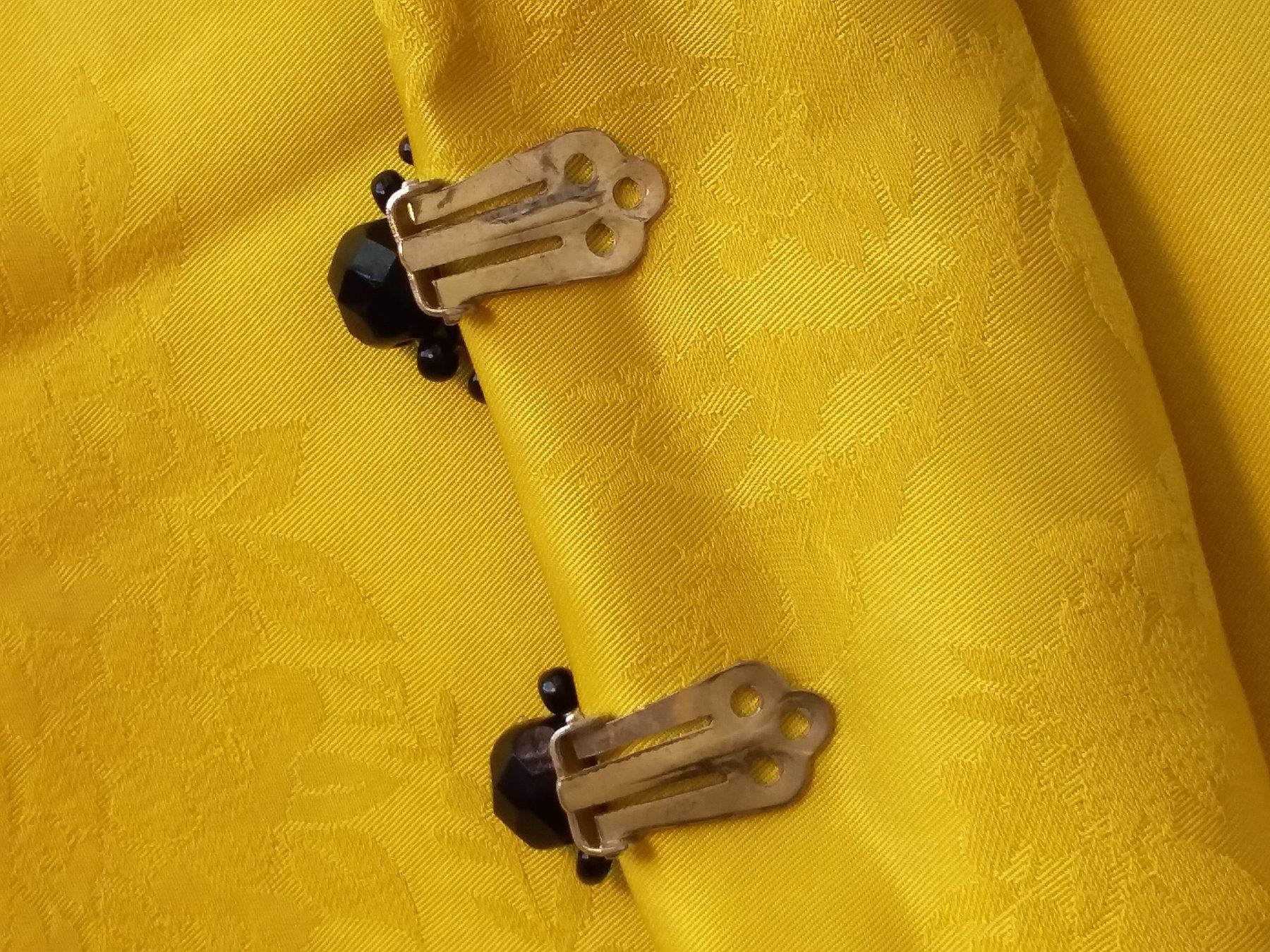 Orecchini pendenti & Orecchini a lobo: Vintage Top schwarz Ohrclips ca 1950 – Usato da Zürich venduto da sanwit 4