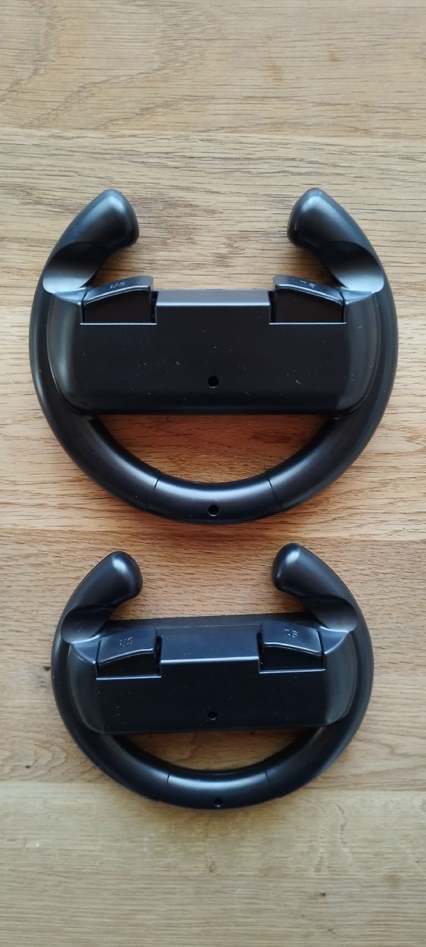 Nintendo Laufwerke & Adapter: Switch Joy-Con Lenkrad Paar – Neu (gemäss Beschreibung) aus Schönholzerswilen von Levels8 1