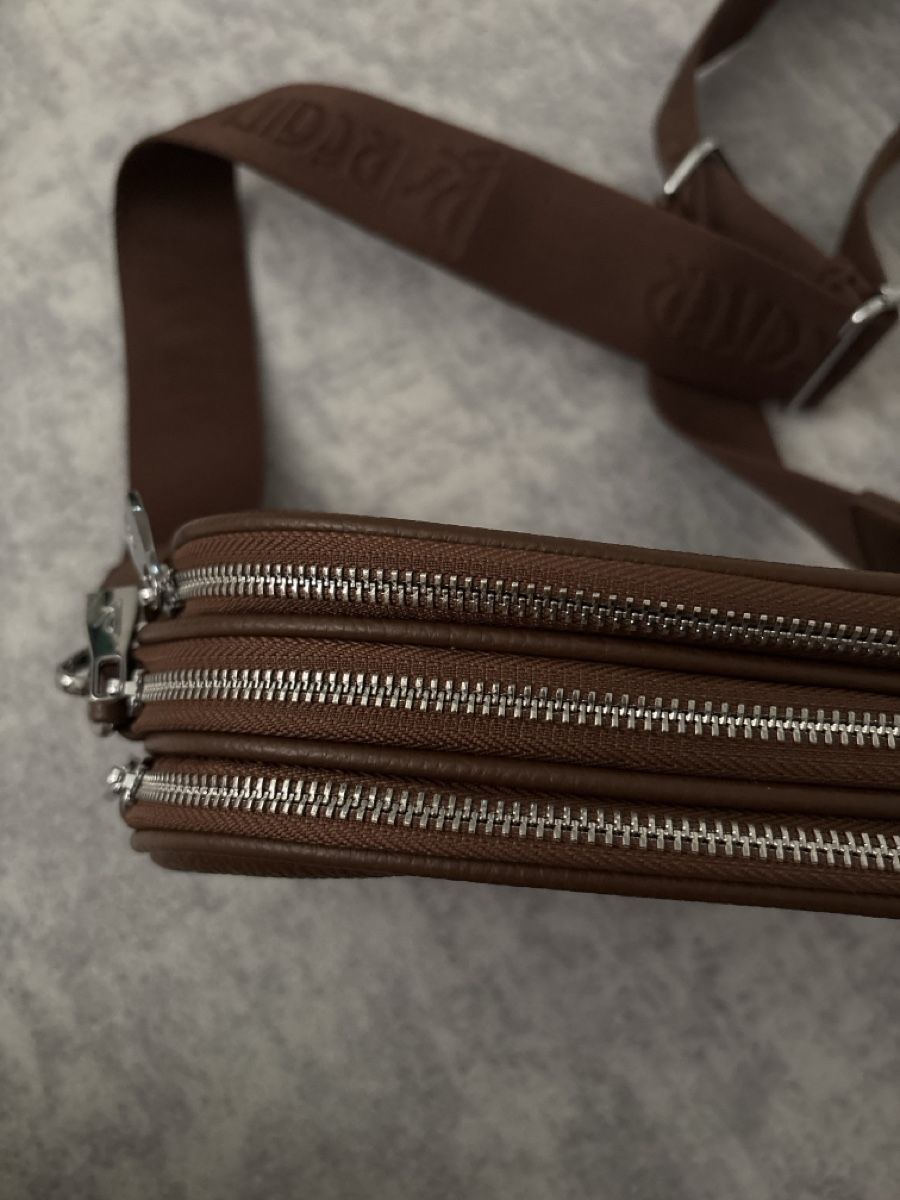 Taschen für Damen: Umhängetasche – Gebraucht aus Safenwil von sabikie 1