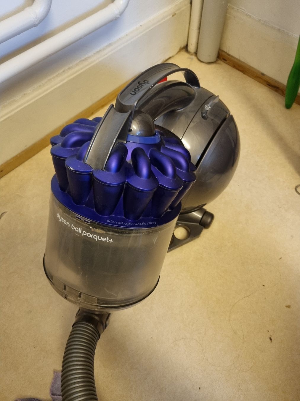 Dyson Aspirapolveri & Accessori: Dyson Staubsauger "Ball Parquet+" – Usato da Basel venduto da mik_sz9z 1