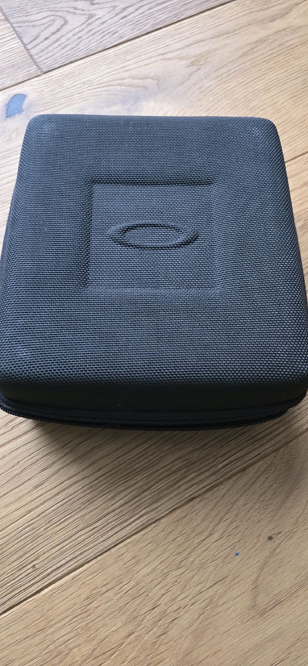 Oakley Occhiali & Lenti: Oakley M-Frame Original – Nuovo (secondo la descrizione) da Möriken AG venduto da MedicineHat 6