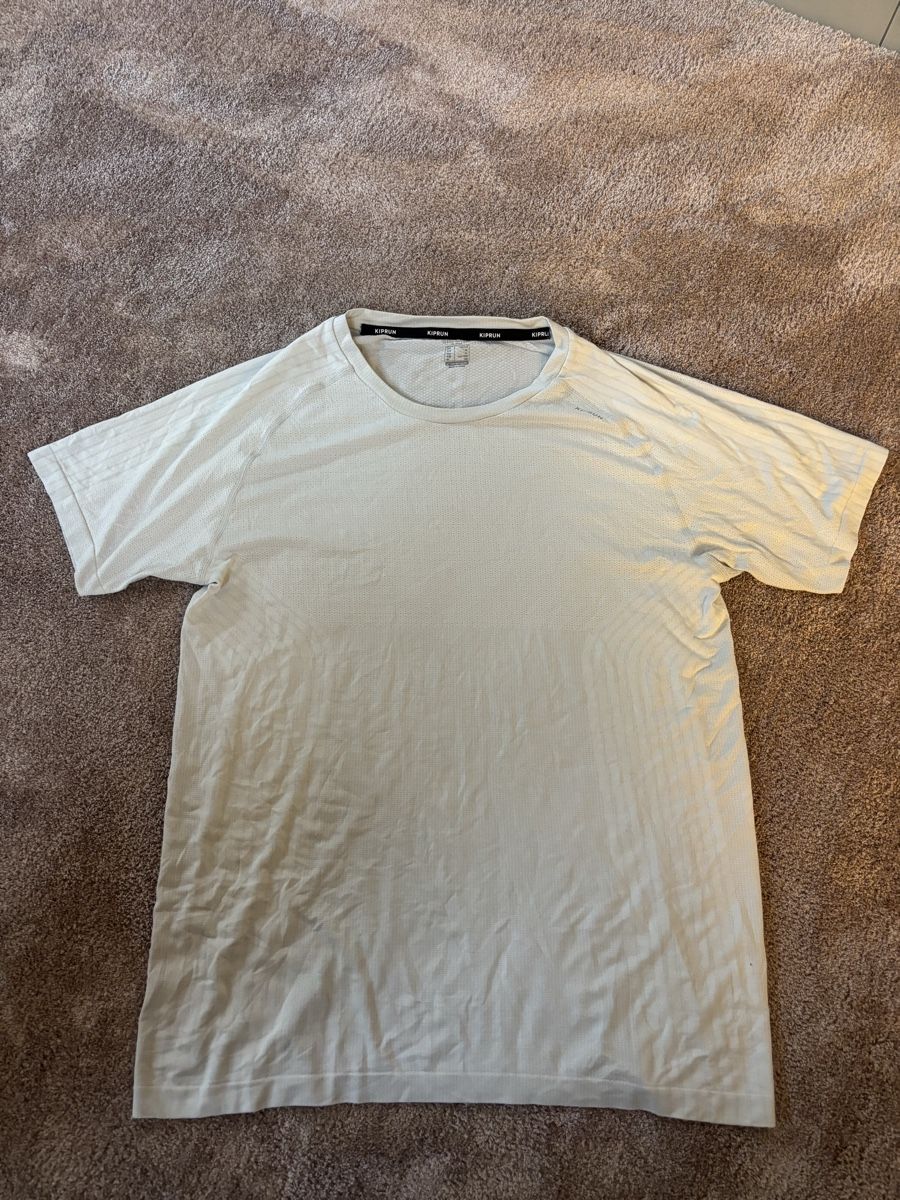 T-Shirts: Kiprun T Shirt – Gebraucht aus Riedikon von cra_kym5