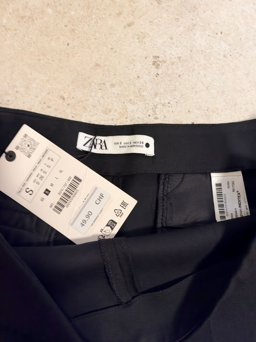 Zara Pantaloni: Zara Elegante Anzugsshorts – Nuovo e nell'imballaggio originale da Illnau venduto da iva_ck2d 1