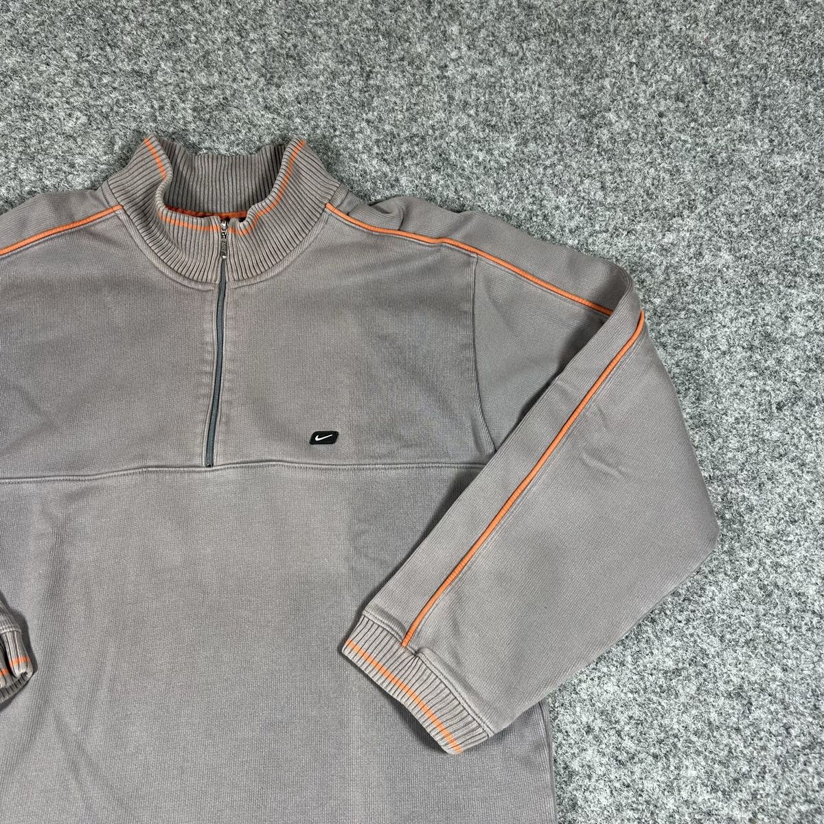 Nike Maglioni & Felpe: Nike knit – Usato da La Sagne NE venduto da Matlasape 1