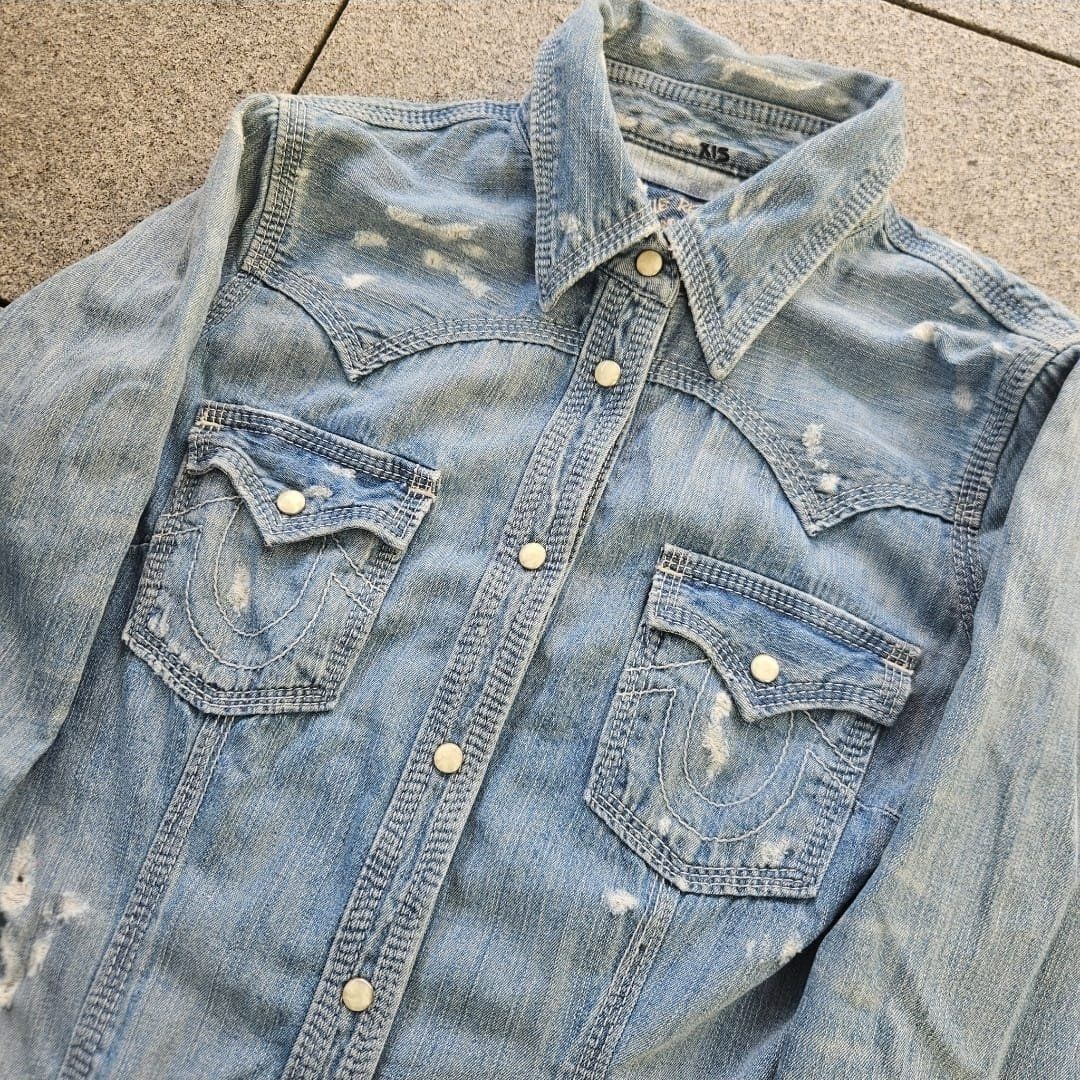 Chemisiers: TRUE RELIGION Denim Jacket – D'occasion à Wangen SZ par Butchers_Boutique 3