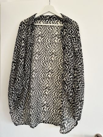 Leichte Bluse mit Zebramuster