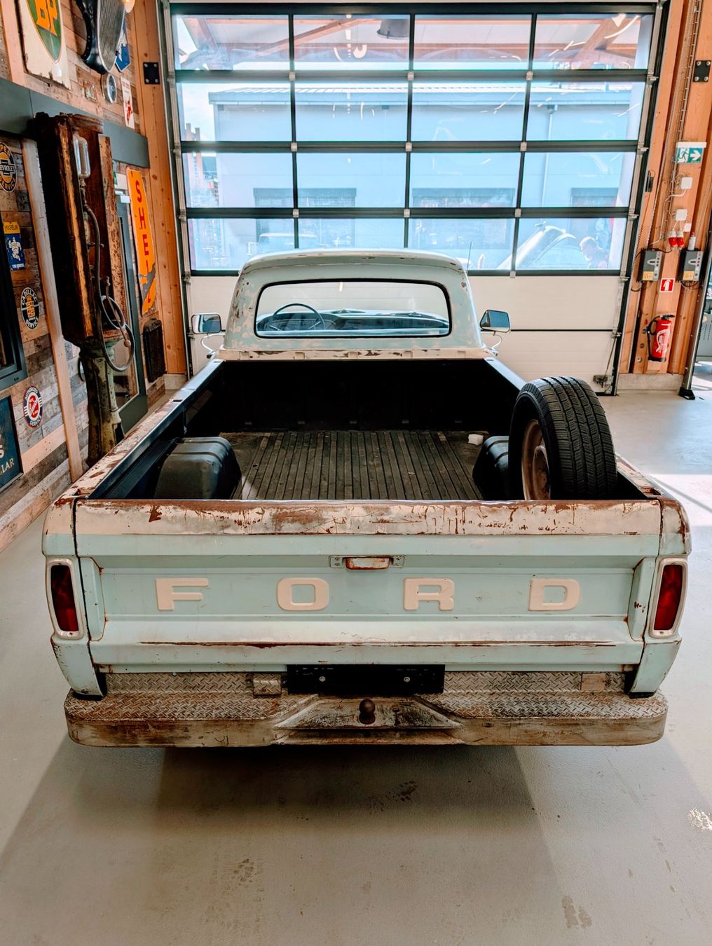 Ford (Usa) Automobili: Ford F 100 – Usato da Rafz venduto da CuCaRafz 2