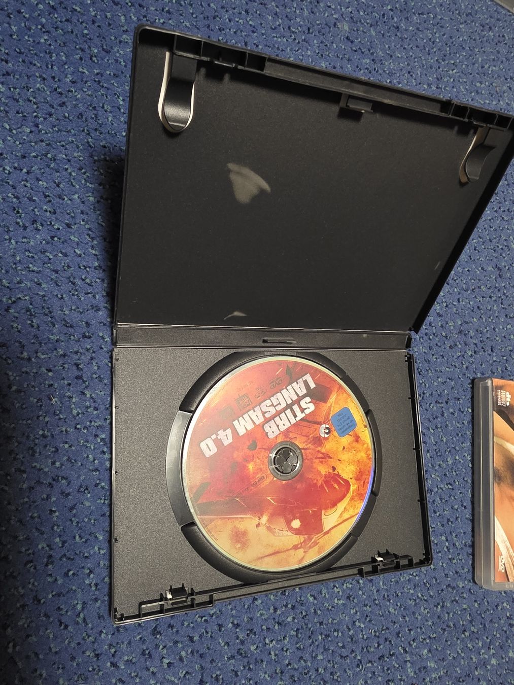 Tutti i DVDs: Stirb Langsam DVD Collection, 4 Filme, 2x Bonus-Material – Usato da Zweisimmen venduto da nic_ko05 3
