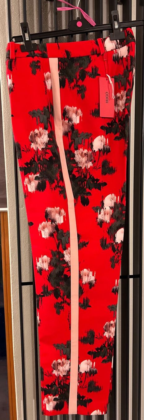 Hugo Boss Pantaloni: BOSS pants - size CH 42 – Nuovo (secondo la descrizione) da Vaglio venduto da Arabella1973