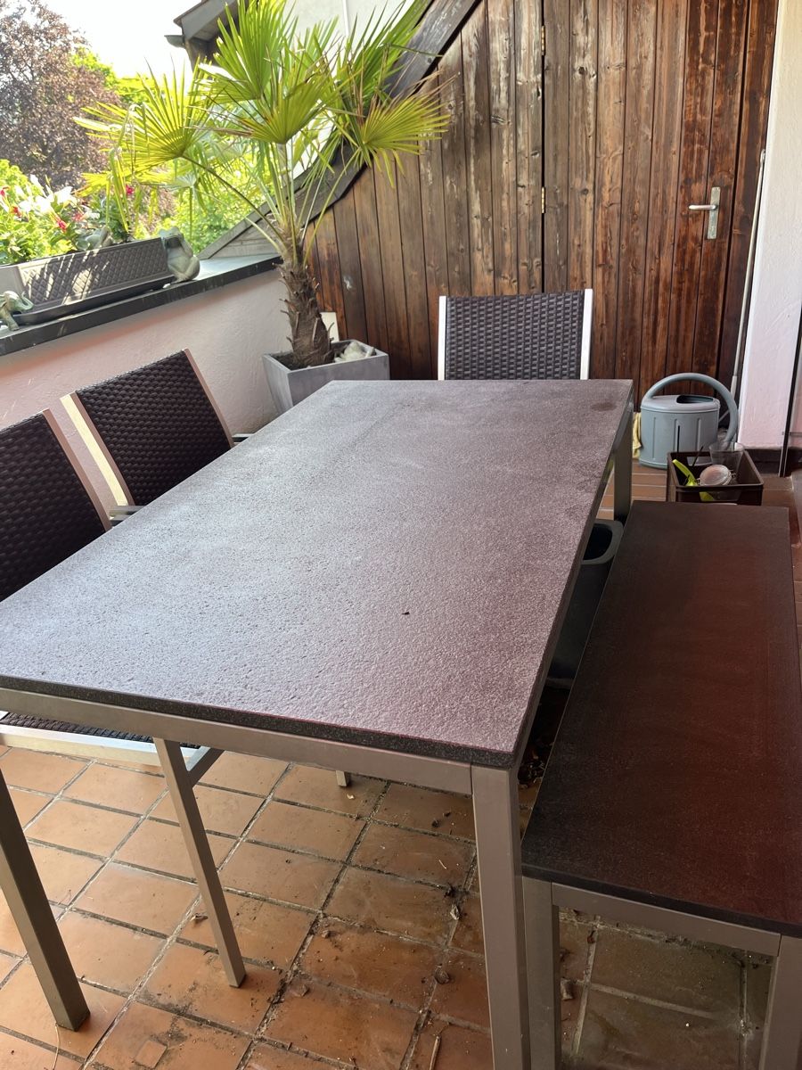 Pfister Set di tavolo e panche: Gartentischset, Granitplatte inkl. 3 Stühlen & Sitzbank – Usato da Würenlos venduto da Roger21_03 1