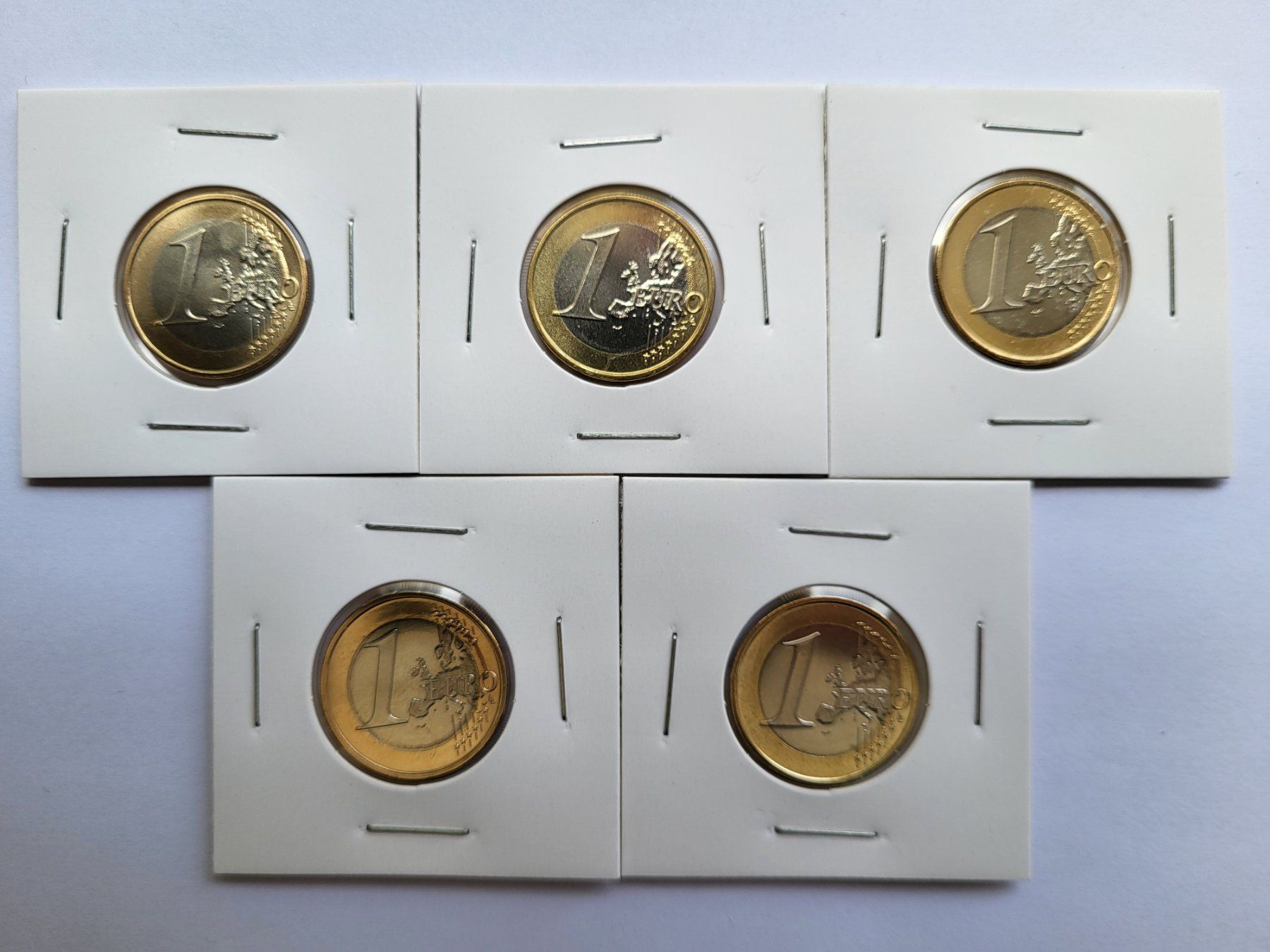 Tutti le monete: 1€ 2007 Stgl A-D-F-G-J – Nuovo (secondo la descrizione) da Pravidondaz venduto da LVtik 1