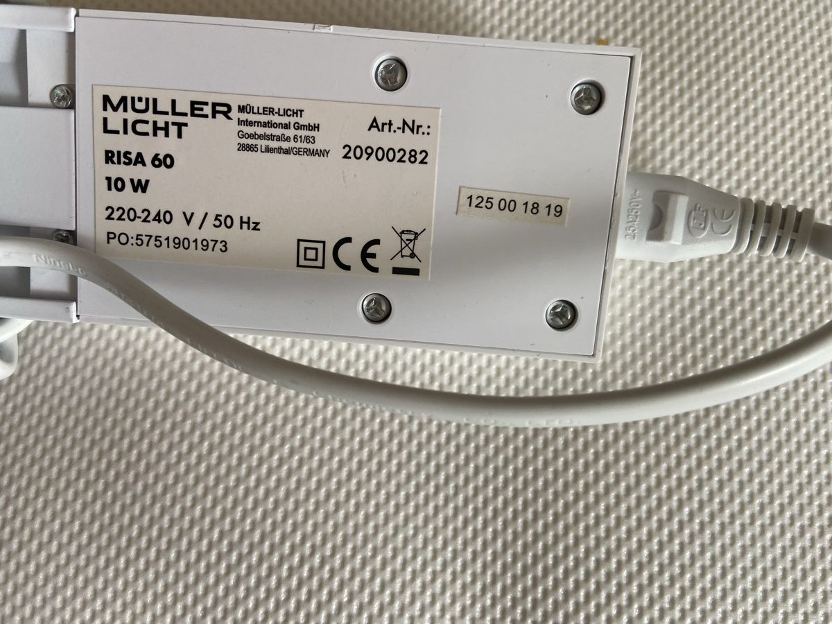 Coop Ghirlande e barre luminose: Led Leuchtschienen 2 Stk. – Usato da Nussbaumen AG venduto da Gioka 1