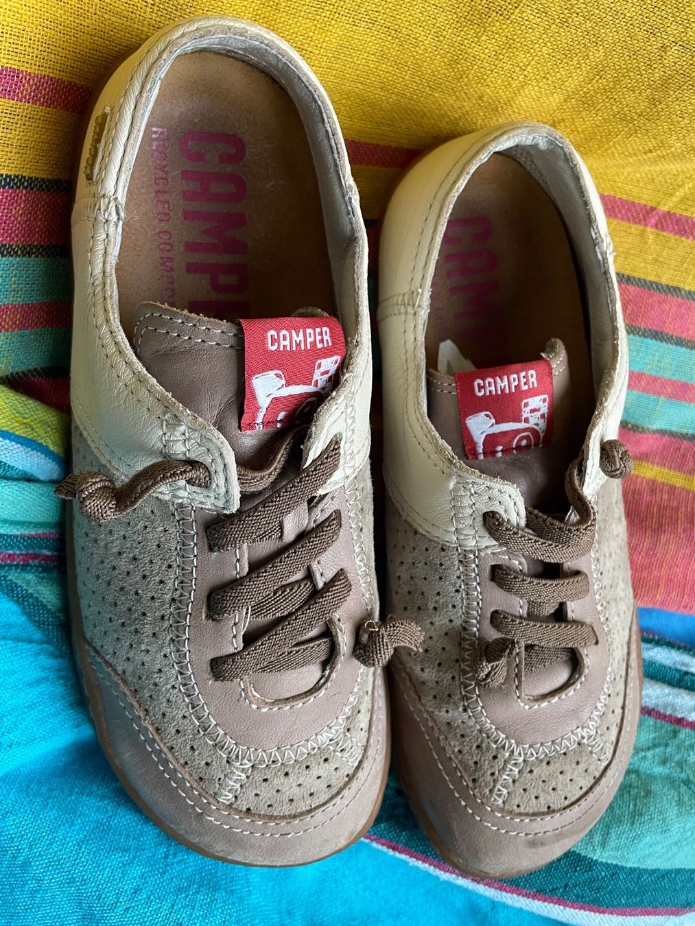 Camper Scarpe per ragazzi: Camper Halbschuhe 33 – Usato da Bern venduto da brup
