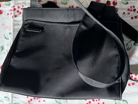 Neue schwarze Bevers Handtasche, Top Zustand!